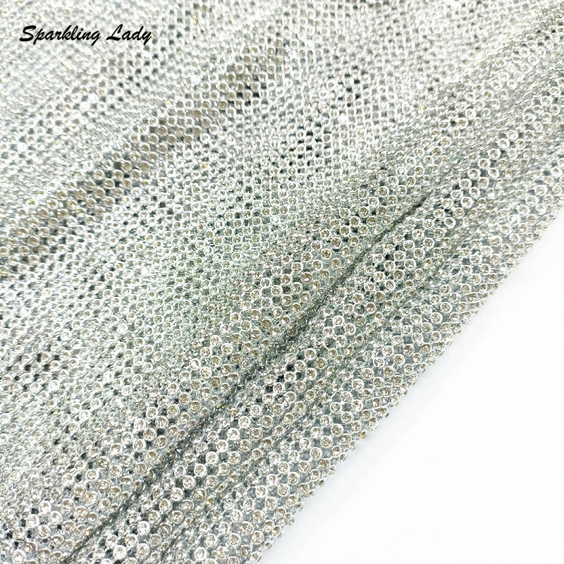 قماش معدني مرصع بالأحجار الكري - مراجعة Crystal Mesh Fabric وسعره